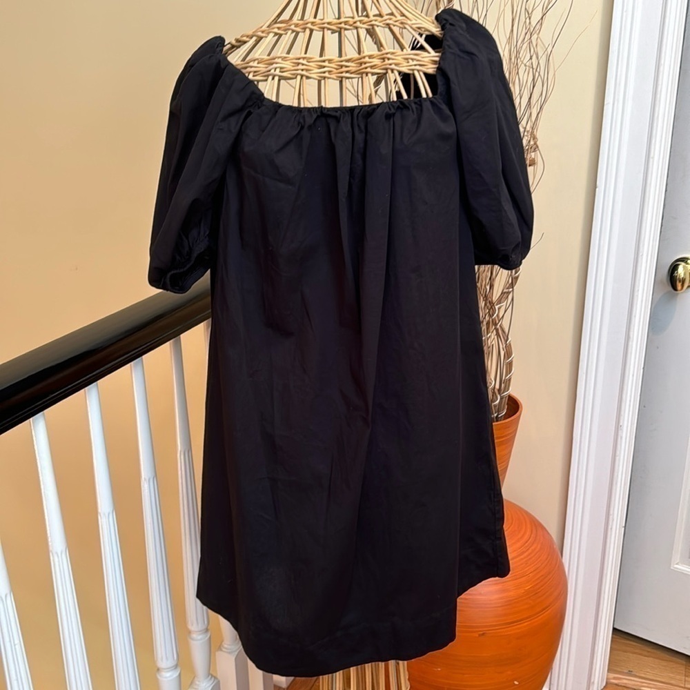 Pia Zaitalia black dress